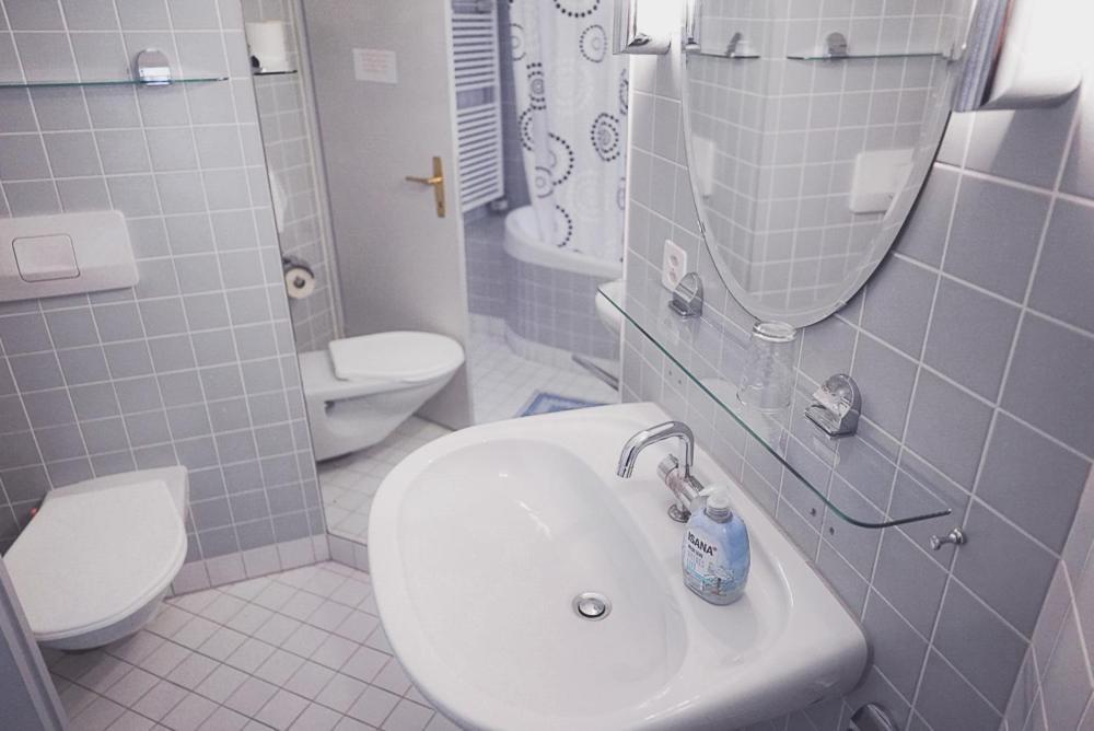Dreierzimmer Darligen Ngoại thất bức ảnh